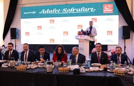 Kayseri Siyasetinden Türkiye’ye Örnek Buluşma: Farklı Partiler Aynı İftar Sofrasında Bir Araya Geldi