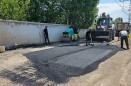 KENT GENELİNDE ASFALT YAMA ÇALIŞMALARI ARALIKSIZ SÜRÜYOR