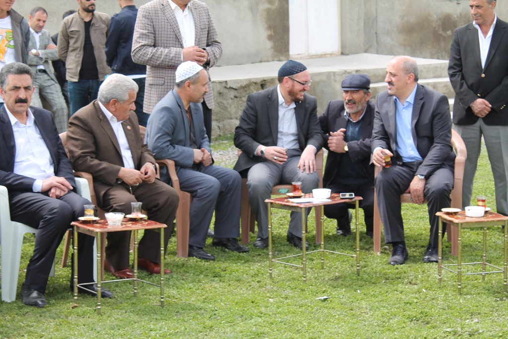 Ak Parti Ağrı Milletvekili Adayları Köy Ziyaretlerinde Bulundular