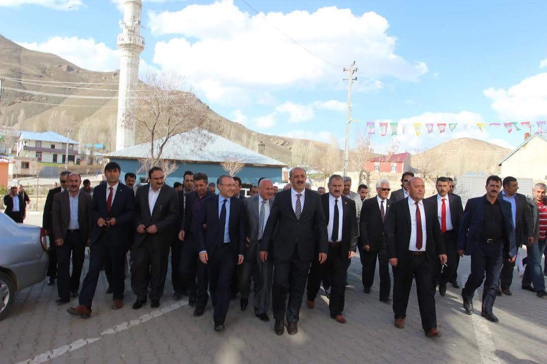 Ak Parti Ağrı Milletvekili Adayları İlçeleri Ziyaret Etti