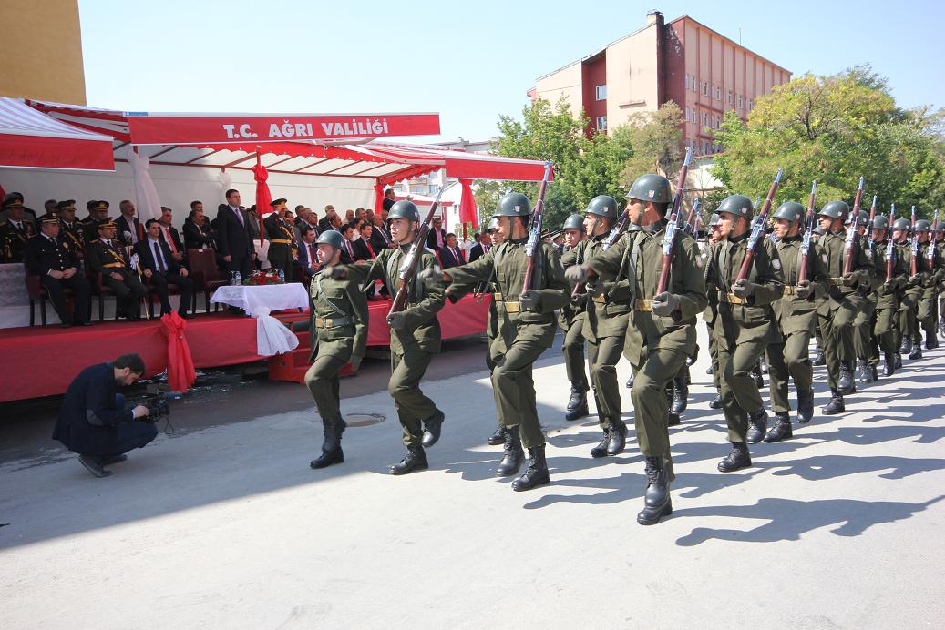 Ağrı’da 30 Ağustos Zafer Bayramı kutlandı.