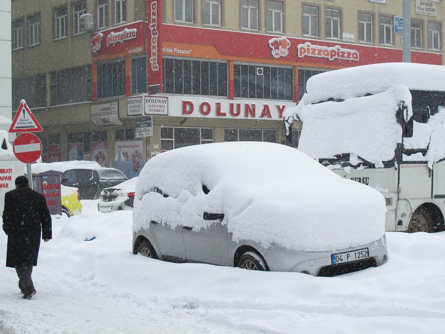 Ağrı’da Buz Sarkıtları, Şelaleyi sarkıtlarını geçti