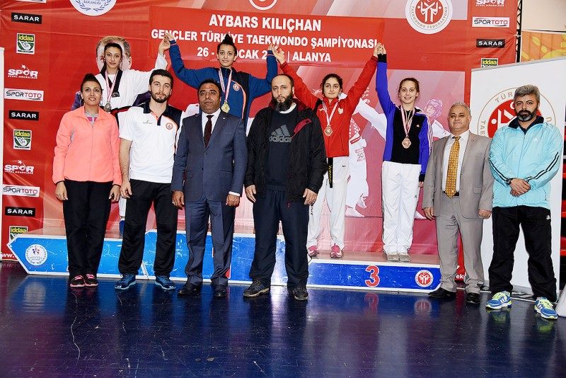 AĞRI’LI SPORCU TAEKWONDODA TÜRKİYE İKİNCİSİ OLDU