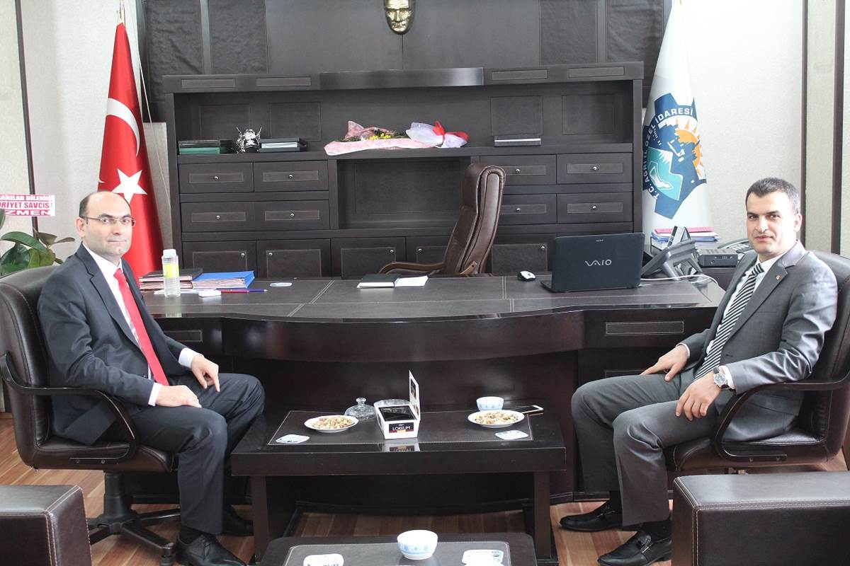 Vali Yardımcısı Sedat inci Erhan Tenekeci’yi ziyaret etti