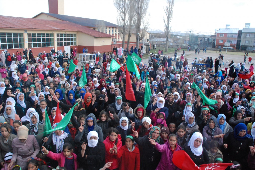 Diyadin’de dolu altında kutlu doğum etkinliği  (3)