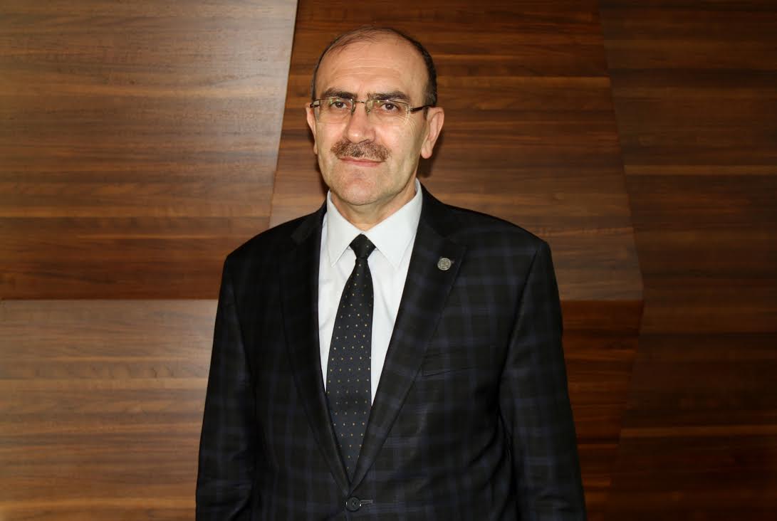 Prof. Dr. Küfrevioğlu AİÇÜ rektör adaylığını açıkladı