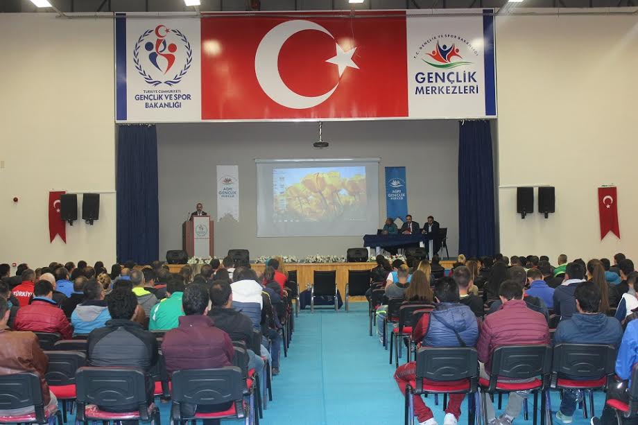 AĞRI’DA “OKUL SPORLARI BİLGİLENDİRME” TOPLANTISI YAPILDI