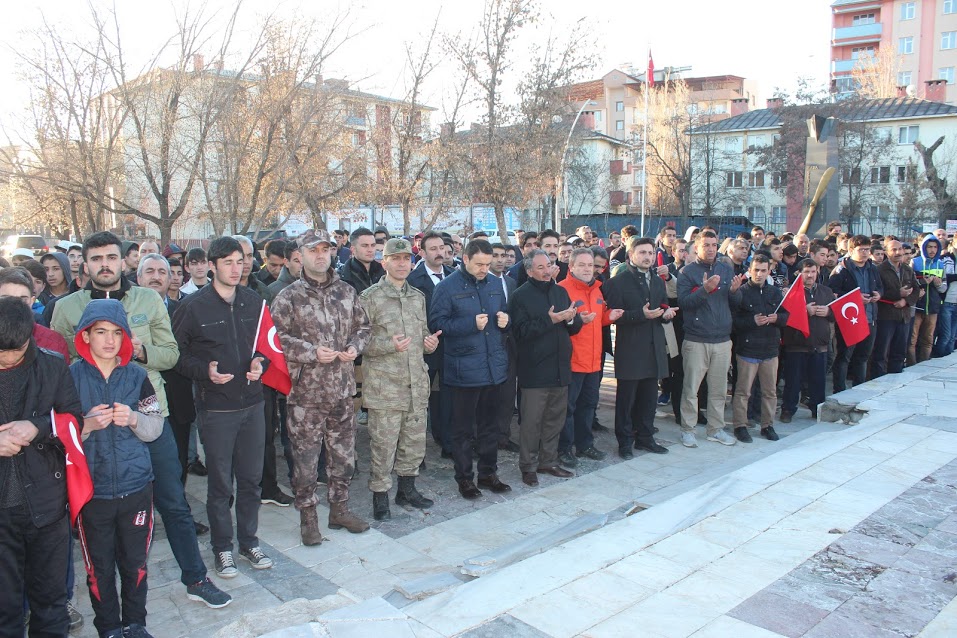 AĞRI’DA 57. ALAY VEFA YÜRÜYÜŞÜ GERÇEKLEŞTİRİLDİ