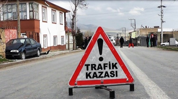 Ağrı’da kaza: 2 çocuk öldü, 9 yaralı