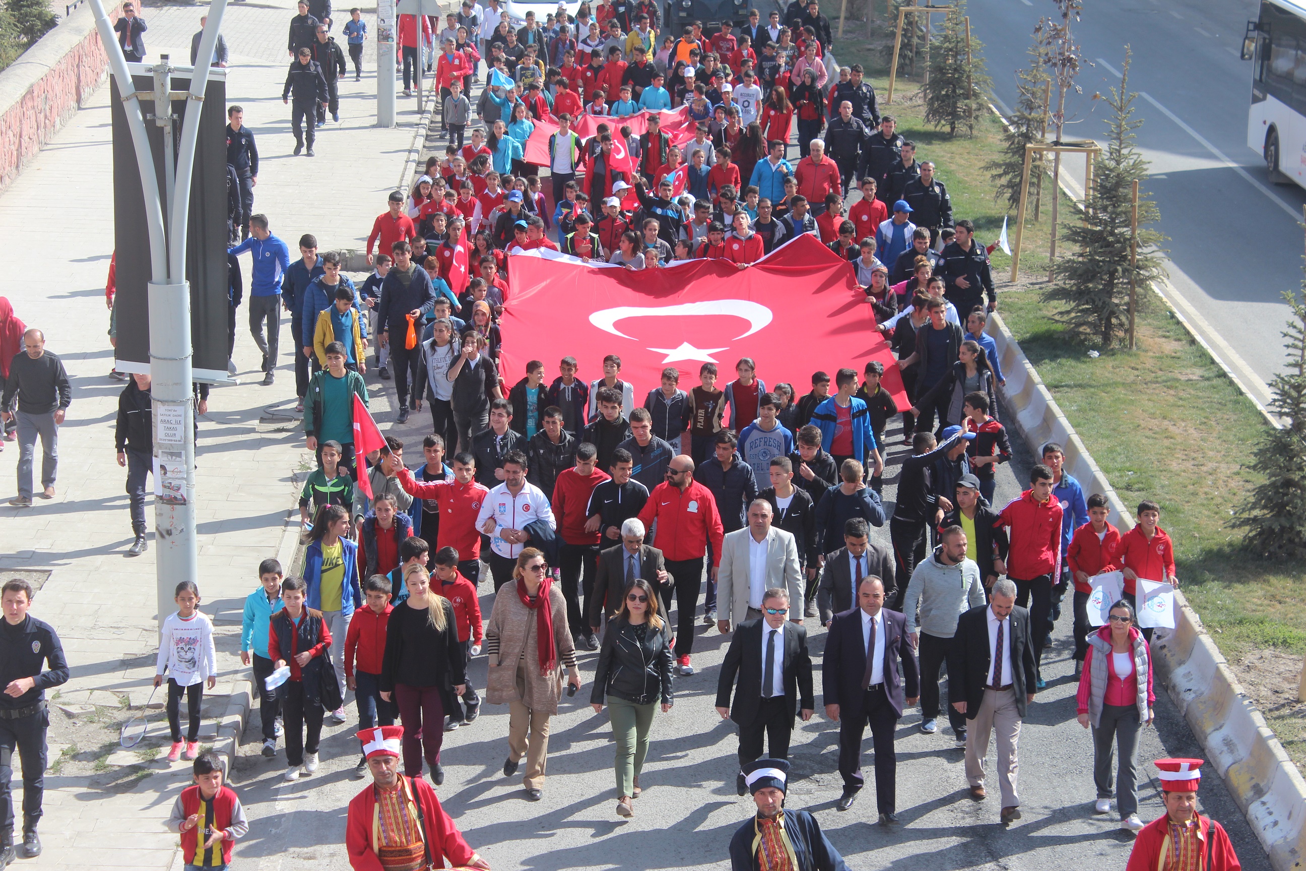 AĞRI’DA “AMATÖR SPOR HAFTASI” ETKİNLERİ BAŞLADI