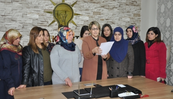 AĞRI AK PARTİ KADIN KOLLARI BAŞKANI ÖZMEN 28 ŞUBAT SÜRECİNİ KINADI