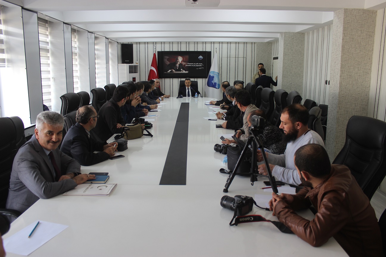 Vali ve Başkan Elban, Ağrı’da Yapılması Planlanan Projeleri Basınla Paylaştı