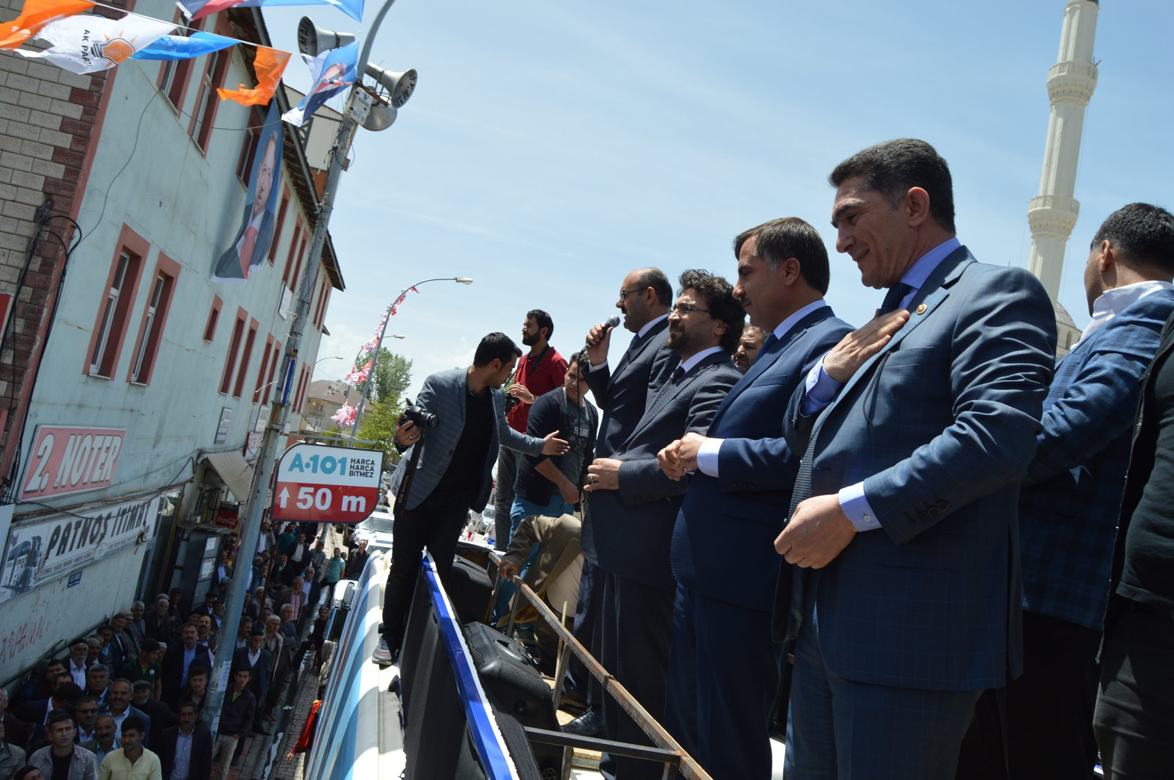 Patnos İlçesinde; AK Parti Millet Vekili Adaylarına Coşkulu Karşılama
