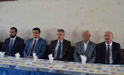 Vali Elban, Eleşkirt’te Başkan Sarı’ya Taziye Ziyaretinde Bulundu