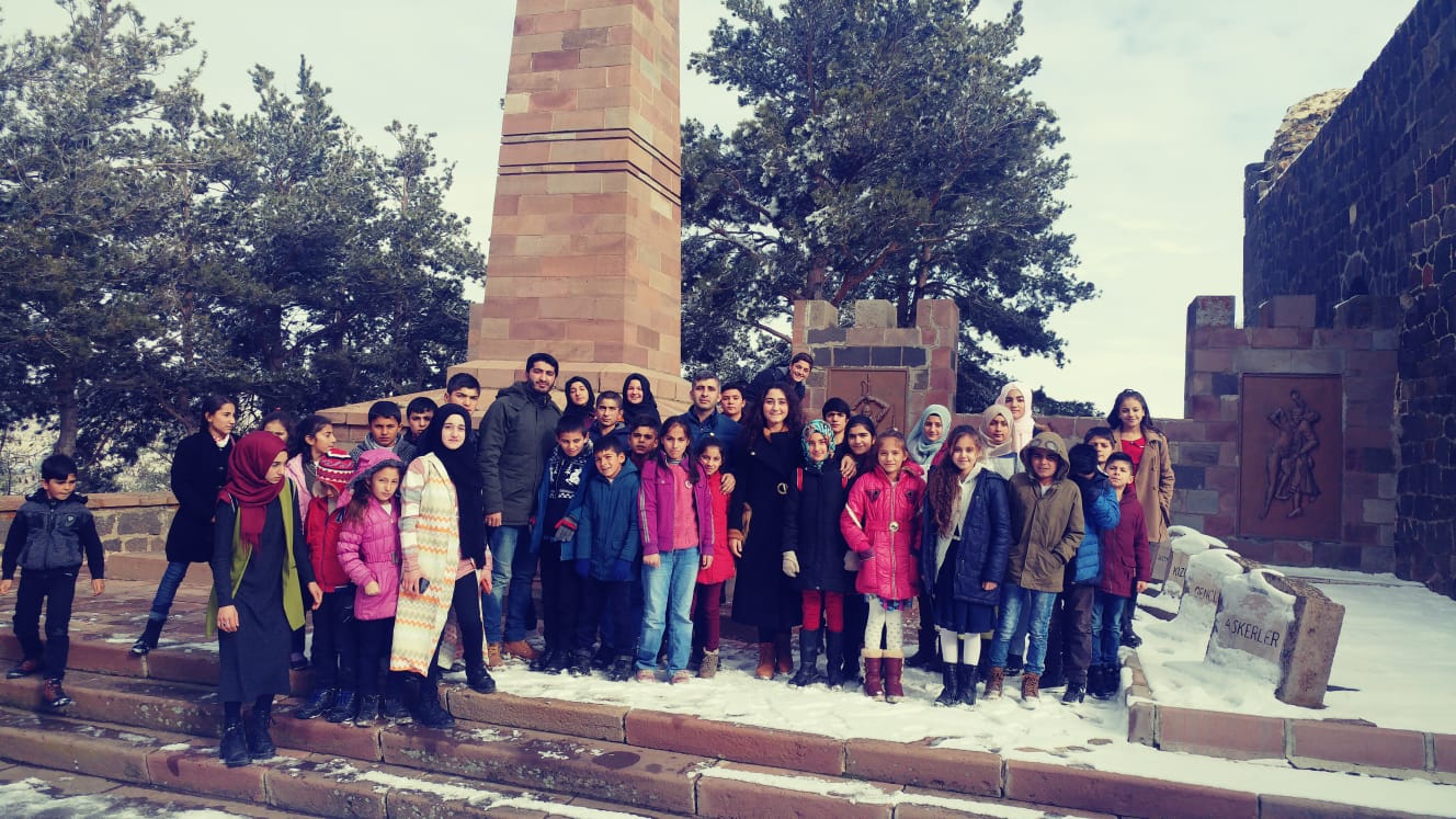 Erzurum Gezisinden Dönen Öğrencilerden GSİM Şiran’a Teşekkür Ziyareti