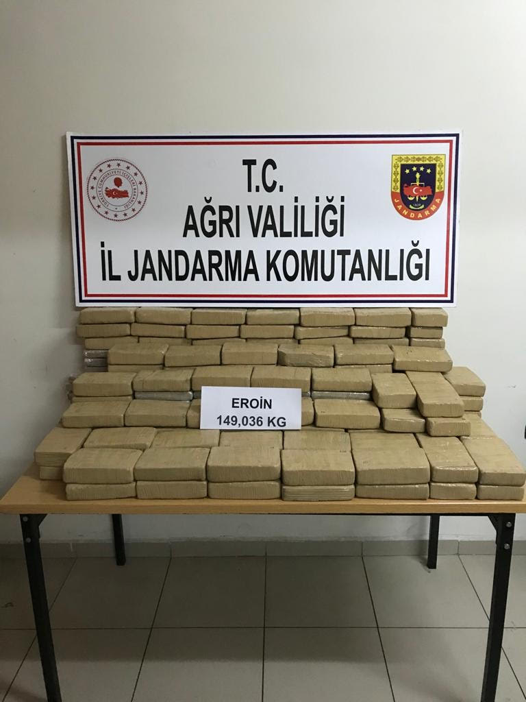 Ağrı’nın Taşlıçay ilçesinde 149 kilo eroin ele geçirildi