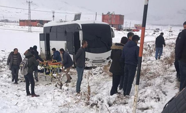 Gürbulak Gümrük Müdürlüğü çalışanlarına saldıran 5 terörist öldürüldü