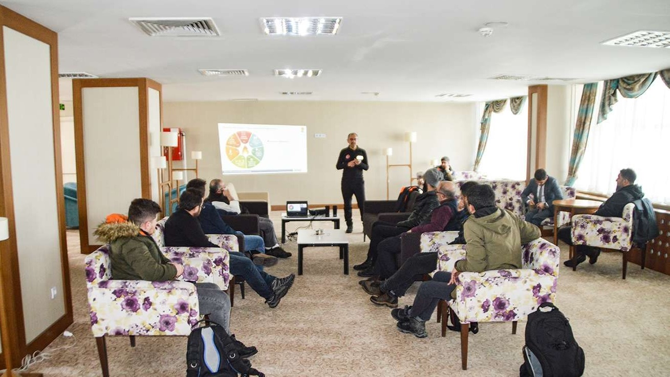 AFAD Ağrı İl Müdürlüğü basın ile bir araya geldi