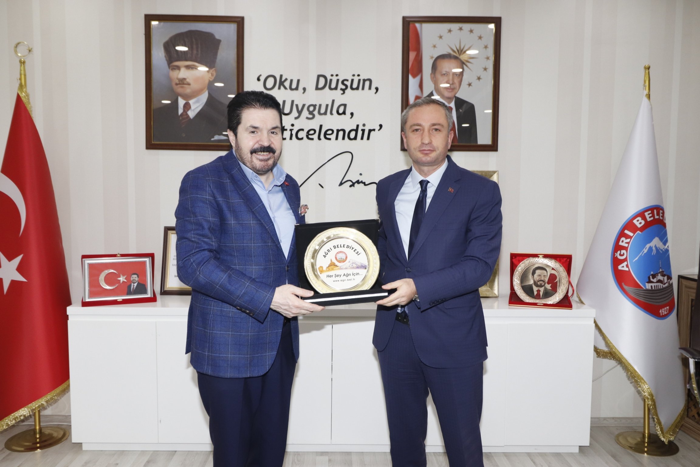 Ağrı Milli Eğitim Müdürü Kökrek, Belediye Başkanı Sayan’ı ziyaret etti 