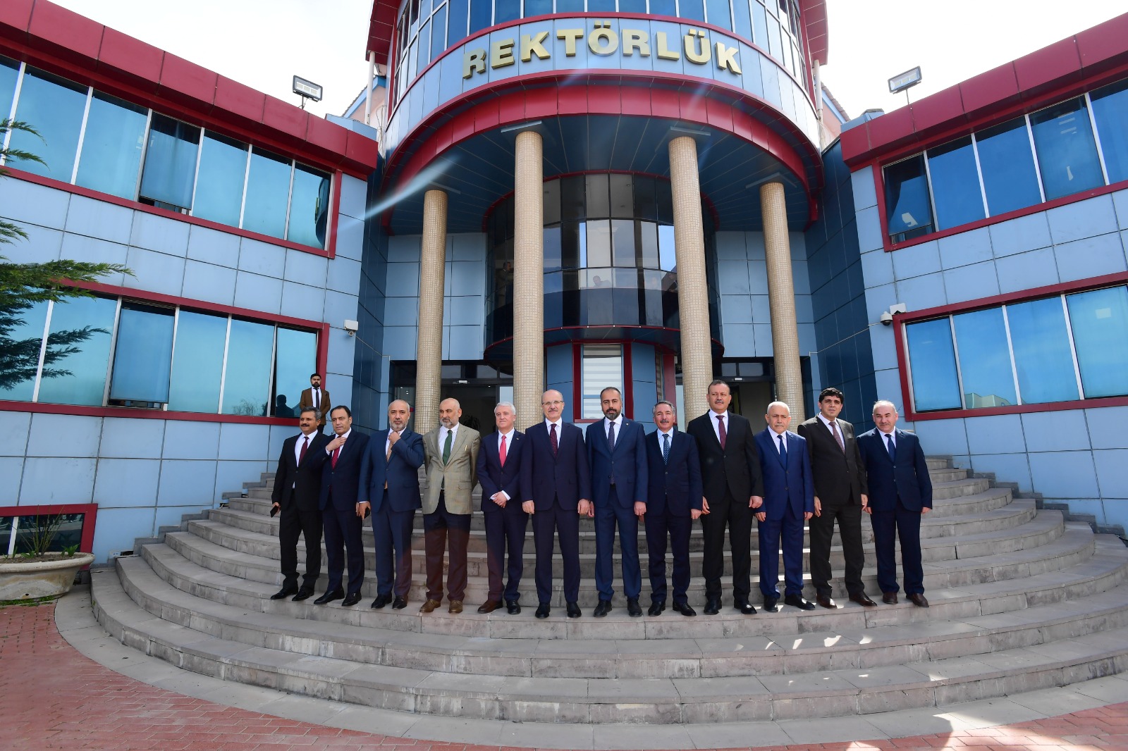 KARABULUT, YÖK Başkanı Prof. Dr. ÖZVAR Başkanlığında Yapılan Bölge Üniversiteleri Toplantısına Katıldı