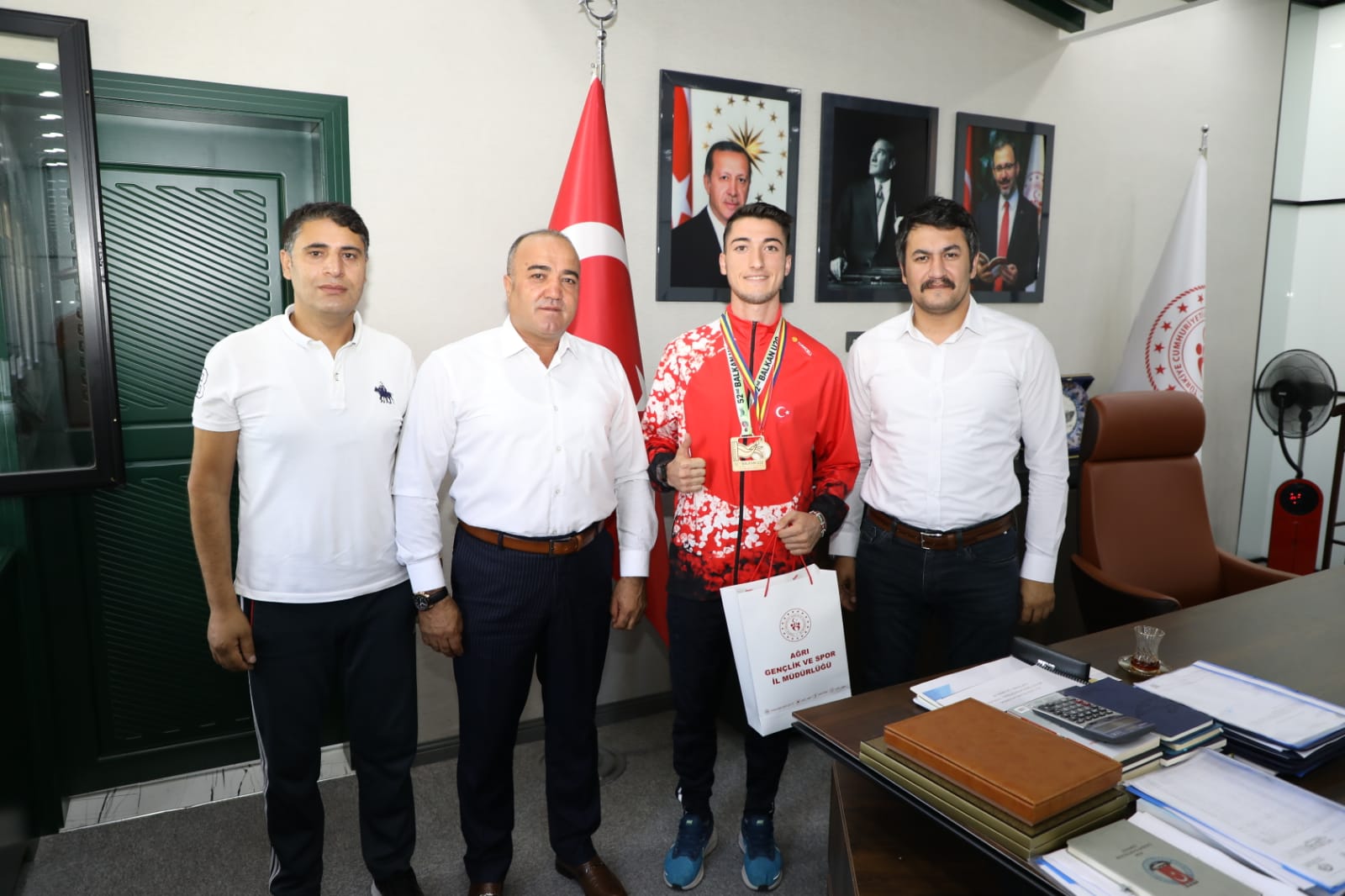 İsmail Çalgan, Balkan Şampiyonu Ali Demir’i Tebrik Etti