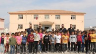 JOTUN Boya Irak sınırındaki bir köy okulunun bütün boyasını üstlendi