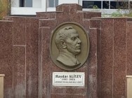 Haydar Aliyev’in anısına vefasızlık