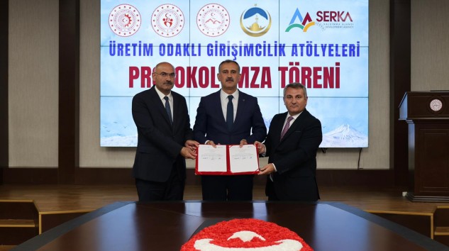 Ağrı Üretim Odaklı Girişimcilik Atölyeleri Projesinin İmza Töreni Gerçekleştirildi